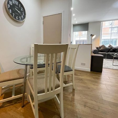 Exquisite 2Br Flat Near Central Train Station Glasgow Exterior foto